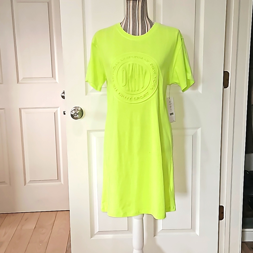 DKNY Women T-shirts Dress Midi Size M 3-D Logo prints on the chest Tunic